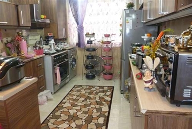 اهدای جهیزیه به نوعروسان باوی
