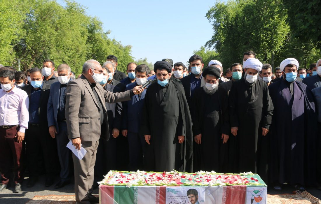پیکر پاک شهید بهروان با حضور استاندار خوزستان و اقشار مختلف مردم دزفول و اندیمشک تشییع و خاکسپاری شد