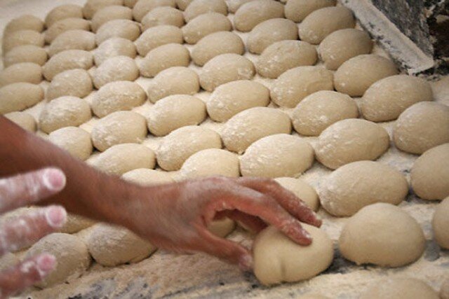 وقتی آرد دولتی از آزادپزها سر در می‌آورد