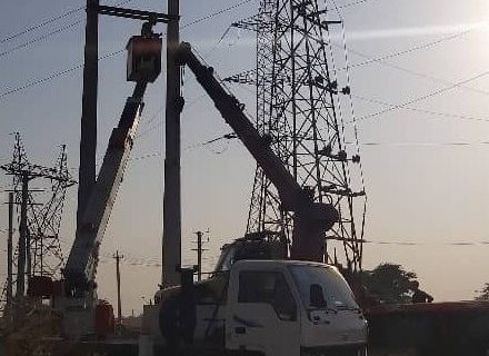 عملیات اجرایی ۲ طرح برق رسانی در بخش غیزانیه اهواز آغاز شد