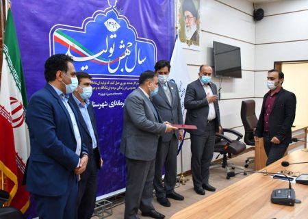 تقویت کارآفرینی گامی برای مقابله با جنگ اقتصادی دشمن است