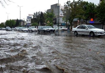 خسارت به ۵هزار خانه در آب‌گرفتی ماهشهر
