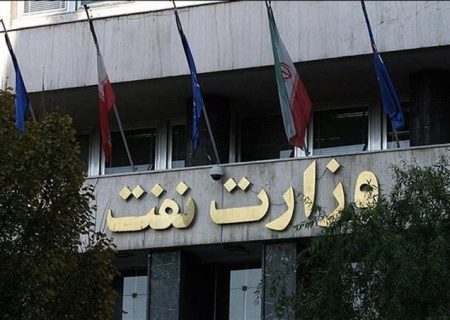 مدیرعامل مناطق نفت خیز جنوب و ۳۳ كارمند این شركت، به عنوان مدیر و كاركنان نمونه صنعت ‏نفت معرفی شدند