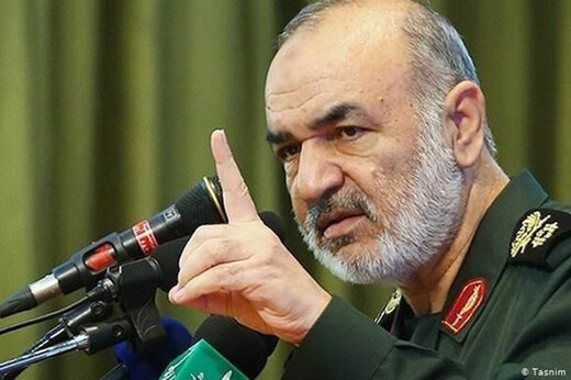 تسلیت فرمانده کل سپاه و سرلشکر باقری به سردار جعفری