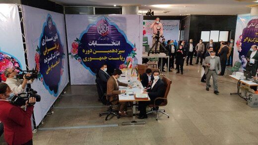 سعید محمد: شأن رهبری بالاتر از آن است که به کسی اذن کاندیداتوری بدهند