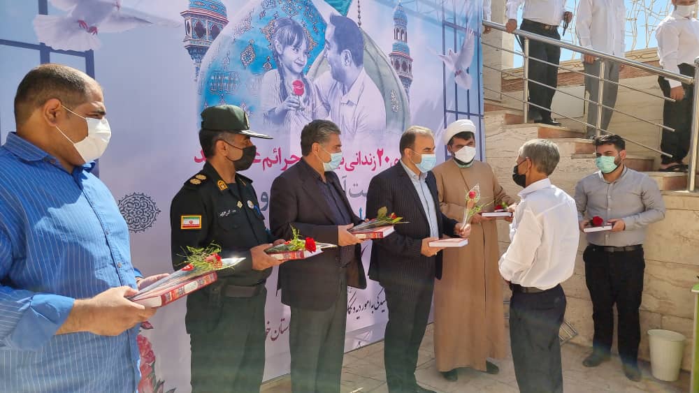 حضور ۴۳ دندانپزشک عضو گروه جهادی منتظران ظهور در زندانهای خوزستان