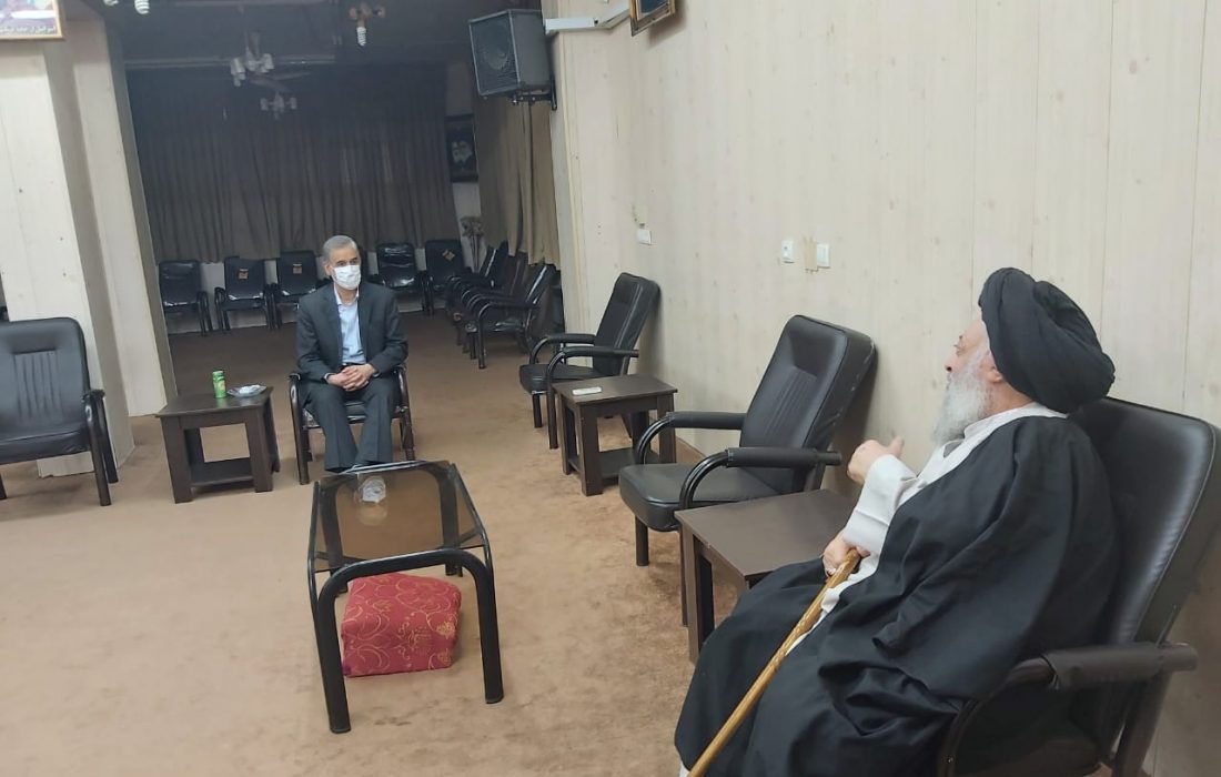 استاندار خوزستان با حضرت آیت الله موسوی جزایری نماینده مردم استان در مجلس خبرگان رهبری دیدار و گفتگو کرد