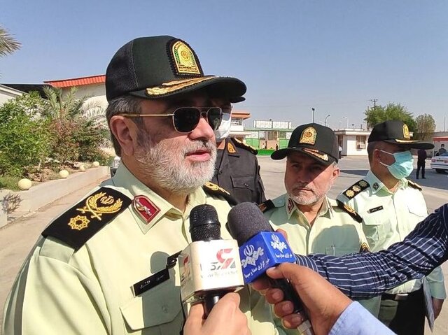 فرمانده نیروی انتظامی:  برخورد قاطع با مخلان نظم و امنیت خواهیم داشت