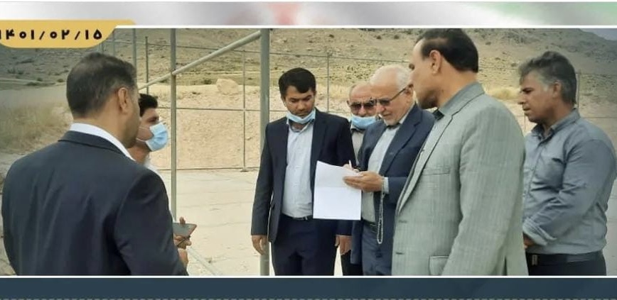 بازدید حاج عبداله ایزدپناه از روند احداث هفت زمین ورزشی (چمن مصنوعی) در شهرستان ایذه های ایذه و دزپارت
