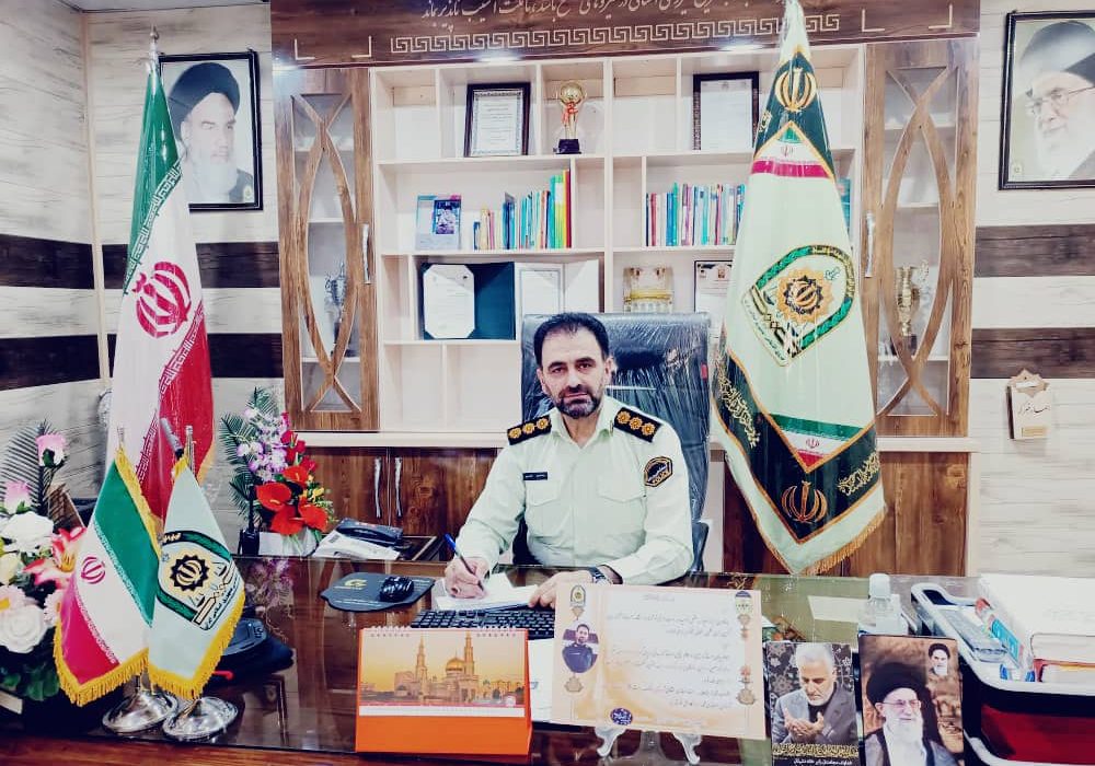 پیام تبریک سرهنگ قربان پور فرماندهی انتظامی شهرستان باغملک به مناسبت روز خبرنگار پیام تبریک فرماندهی انتظامی باغ‌ملک به مناسبت روز خبرنگار پیام تبریک سرهنگ قربان پور فرماندهی انتظامی شهرستان باغملک به مناسبت روز خبرنگار