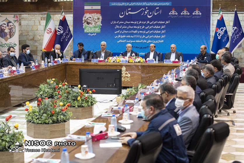۹۰۰ میلیون دلار طرح و پروژه در خوزستان كلنگ زنی و یا به بهره برداری می‌رسد