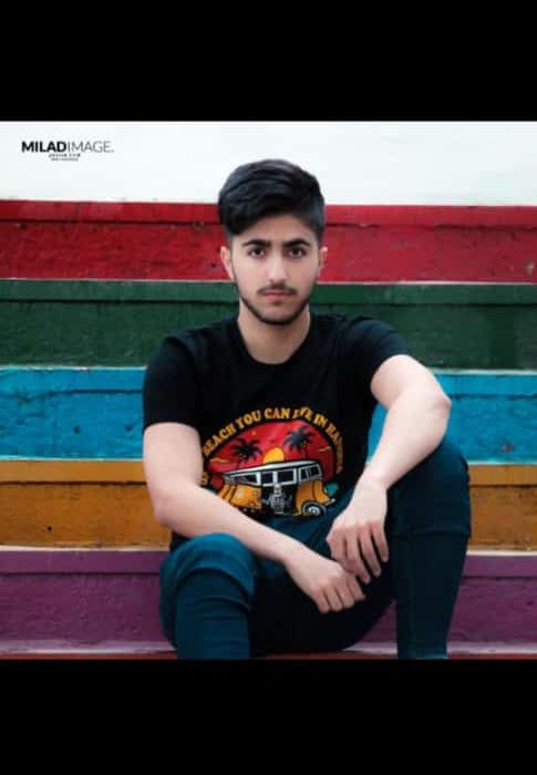 تبریک به آقای مهدی براتی // قبول شدن شما در رشته دبیری فرهنگیان انشالله مثل پدرت موفق باشی