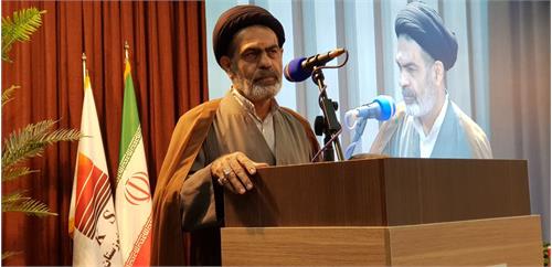شرکت فولاد خوزستان در تولید، صادرات و مسئولیت اجتماعی و معنوی پیشتاز است