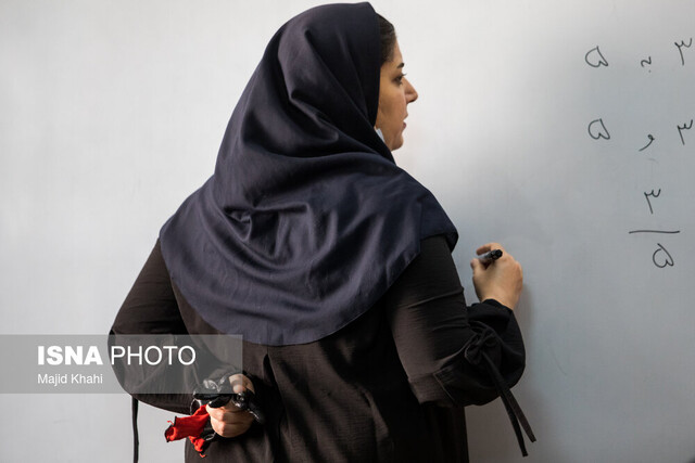 رئیس سازمان مدارس و مراکز غیردولتی و مشارکت‌های مردمی وزارت آموزش و پرورش؛  اشتغال پایدار ۳۰۰ هزار معلم در مدارس غیردولتی کشور