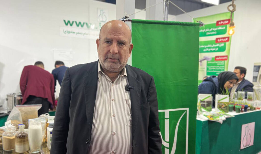 مدیرعامل توسعه نیشکر در حاشیه بازدید از نمایشگاه دستاوردهای پژوهشی خوزستان؛ پژوهش زیربنای صنعت نیشکر است