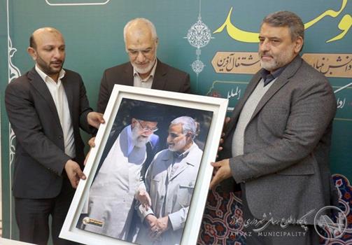 شهردار کلانشهر اهواز در دیدار با استاندار خوزستان خبر داد: حمایت محراب از اخذ طلب عوارض آلایندگی از صنایع آلاینده