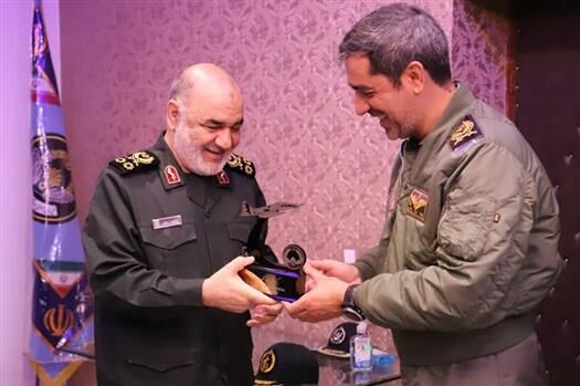 سردار سلامی : اتحاد ارتش و سپاه موجب هراس دشمن شده است