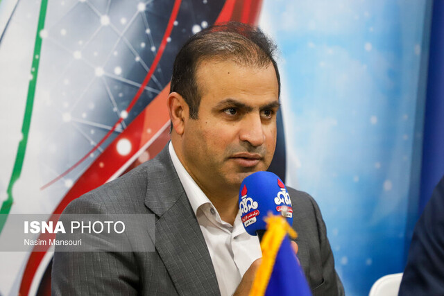 مدیرعامل گروه ملی صنعتی فولاد ایران عنوان کرد: از مدیریت فولاداکسین راضی نیستیم/خانواده “آریا” همه بدهی‌ها را پرداخت کرده‌اند