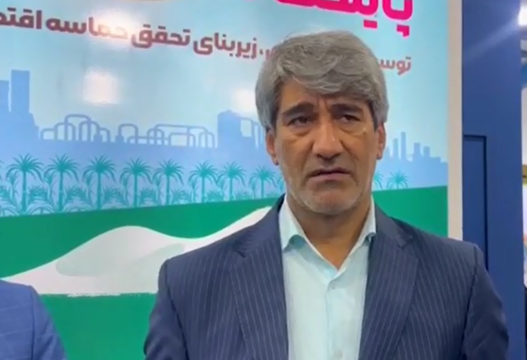 معاون اقتصادی استاندار خوزستان در بازدید از غرفه نیشکر در نمایشگاه کشاورزی: نیشکر خوزستان در خاورمیانه بی‌نظیر است
