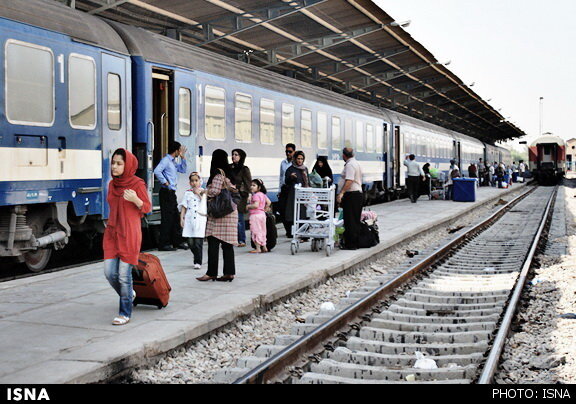 رشد ۵۹ درصدی جابه جایی مسافر در راه‌آهن جنوب در سال گذشته