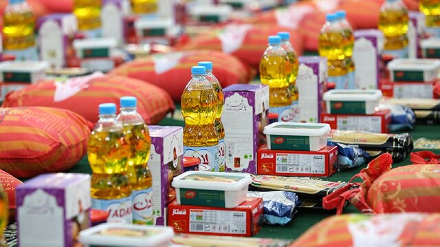مدیرعامل جمعیت هلال احمر استان خبر داد ارائه بسته‌های معیشتی به بیش از ۲ هزار خانوار نیازمند خوزستانی