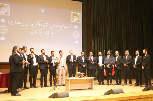 استاندار خوزستان در آئین تجلیل از فعالان قرآنی: بسیاری از مشکلات در صورت عمل به آموزه‌های قرآنی حل می‌شود