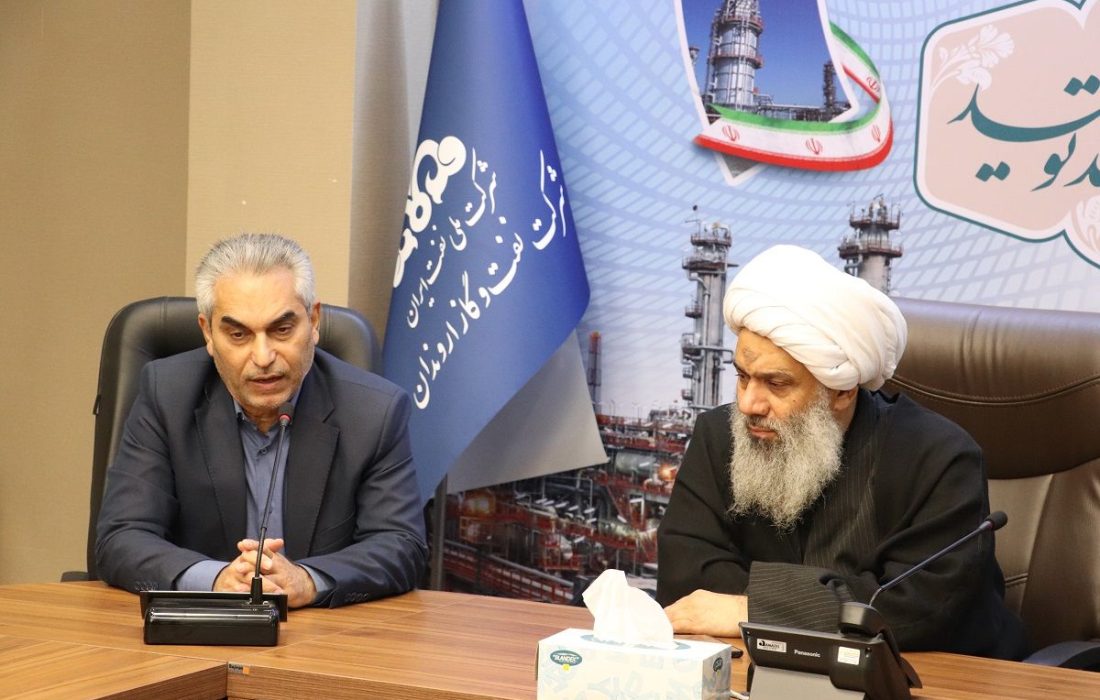 چهارمین نشست جهاد تبیین در شركت نفت و گاز اروندان با حضور آیت الله فرحانی برگزار شد