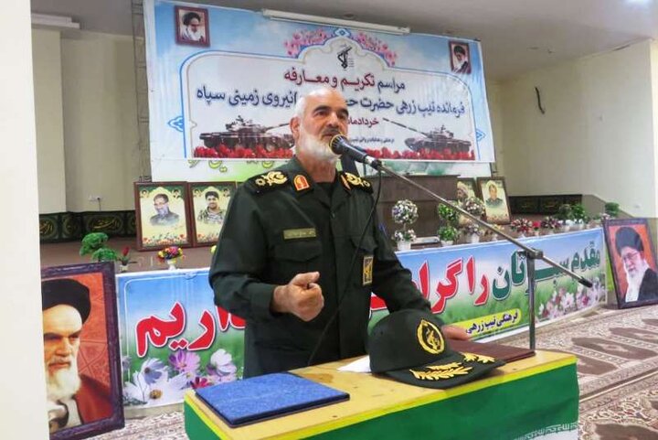 فرمانده قرارگاه منطقه ای کربلا؛ تیپ زرهی حضرت امام زمان (ع) یادآور رشادت‌های شهدا است