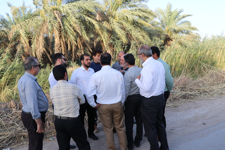 در بازدید مجتبی یوسفی نماینده اهواز از روستای غزاویه کوچک مطرح شد؛ اصلاح مسیرهای دسترسی،بهسازی و حل مشکلات آب غزاویه