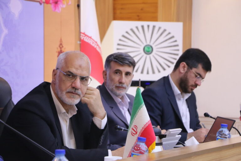 استاندار خوزستان: مبارزه با قاچاق نیازمند برنامه‌ریزی هدفمند و کار کارشناسی دقیق است