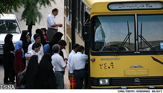 رئیس کمیسیون حمل و نقل و ترافیک شورای شهر: وضعیت ایستگاه‌های اتوبوس اهواز مطلوب نیست