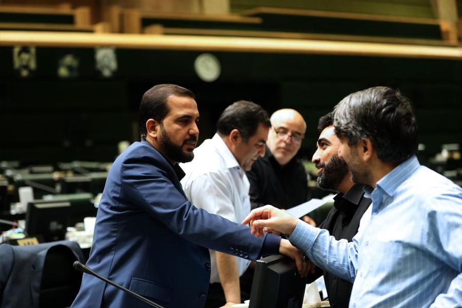 نماینده اهواز خبر داد: موافقت مجلس با ارجاع گزارش تخقیق و تفحص از عملکرد وزارت نیرو در انتقال آب بین حوضه ای به قوه قضائیه