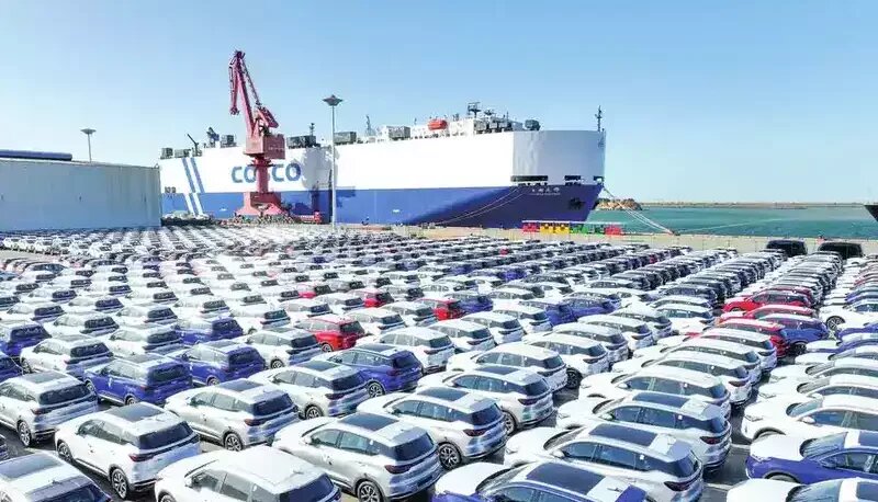 یک عضو کمیسیون عمران مجلس مطرح کرد پیش‌بینی نهایی شدن آئین‌نامه واردات خودروهای کارکرده تا۱۰روز آینده