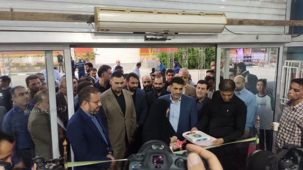 نمایشگاه هفته دولت در اهواز افتتاح شد