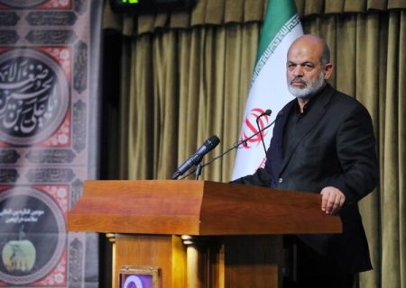 وزیر کشور در نشست با استانداران عنوان کرد «مردمی و در کنار مردم بودن» از ملاک های ارزیابی فرمانداران