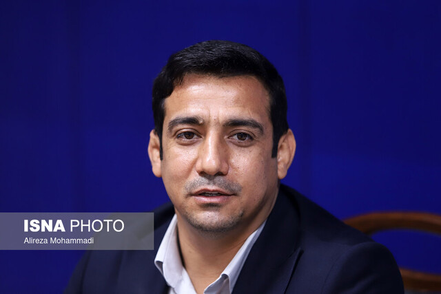 مدیرکل ورزش و جوانان خوزستان: هدف جشنواره “عزت و پیشرفت” حمایت از تولیدکنندگان داخلی و شناسایی ظرفیت‌های ورزشی است
