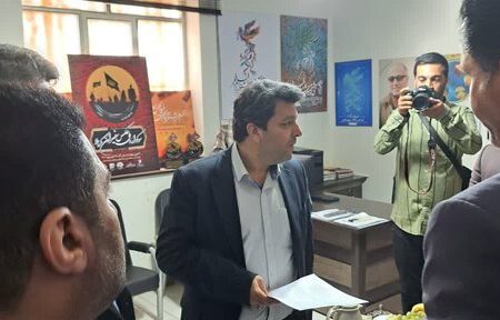 بازدید معاون وزیر فرهنگ و ارشاد اسلامی از دفتر انجمن سینمای جوانان آبادان