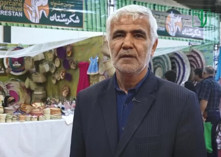 معاون میراث‌فرهنگی خوزستان اعلام کرد: حمایت نیشکر از ۵۰ صنعتگر در ۳۰ رشته صنایع‌دستی/هنرهای دستی به خانواده بزرگ نیشکر معرفی شدند