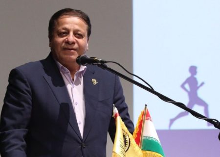باشگاه ما هیچ اقدام سیاسی‌ای انجام ندادساکت: در تهران سپاهان را تخریب می‌کنندمحمدرضا ساکت پیش از بازی برگشت با الاتحاد در مورد حواشی بازی لغو شده رفت صحبت کرد.