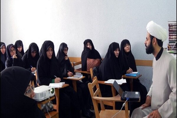 معاون فرهنگی حوزه علمیه خواهران خوزستان خبر داد؛ برگزاری همایش طلیعه حضور خواهران طلبه جدیدالورود خوزستان در مشهد