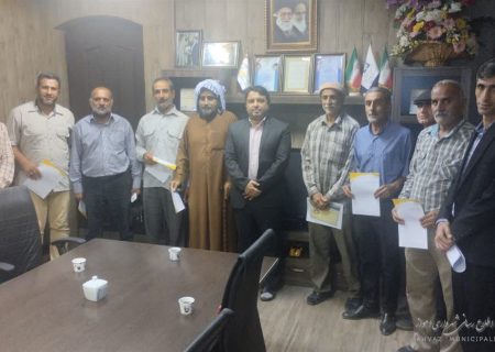 صدور معرفی نامه رانندگان تاکسی جهت دریافت تسهیلات قرض‌الحسنه نوسازی ناوگان از بانک ملی