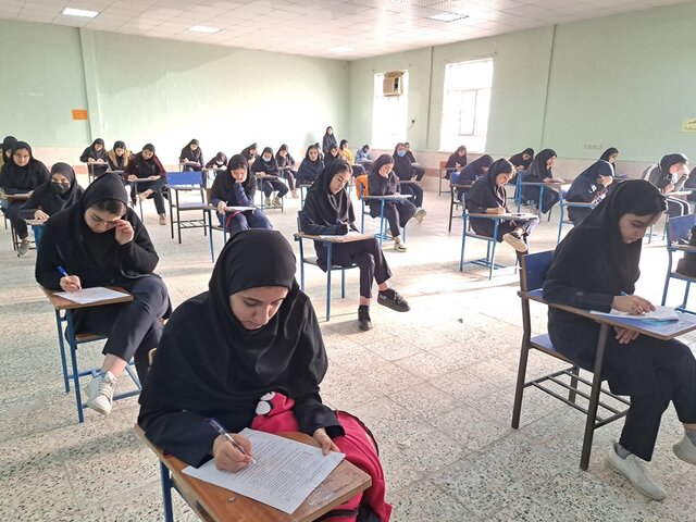 مدیرکل آموزش و پرورش خوزستان خبر داد شرکت ۴۵۰ هزار دانش‌آموز خوزستانی در آزمون‌های طرح جهش
