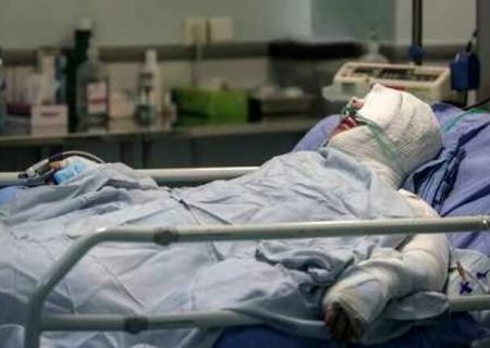 رئیس دانشگاه علوم پزشکی جندی شاپور اهواز خبر داد خدمات‌رسانی دو بیمارستان در خوزستان به مصدومان شیمیایی صنایع