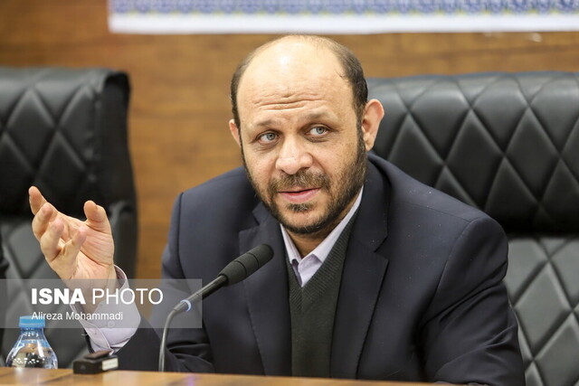 مدیرعامل صندوق بازنشستگی تاکید کرد تلاش برای بهبود وضعیت شرکت لوله‌سازی اهواز/ فولاد اکسین هوای شرکت را داشته باشد