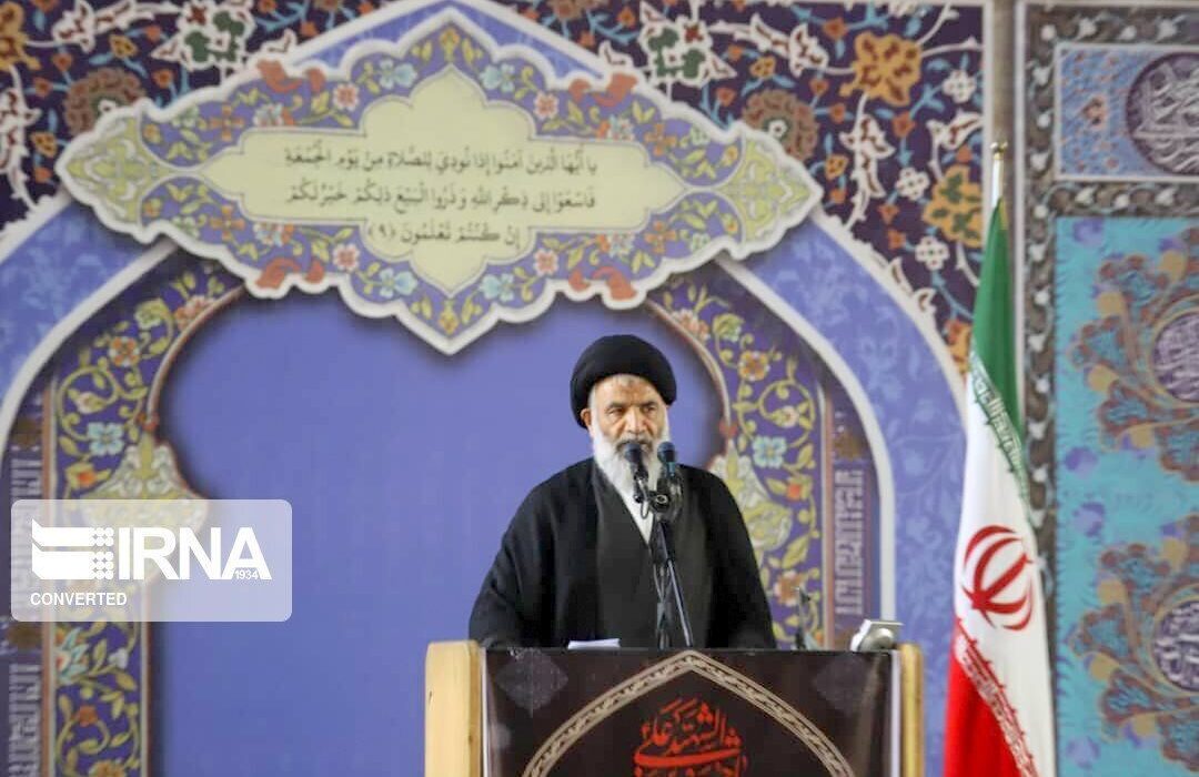امام جمعه اهواز: هر خطایی نسبت به ایران اسلامی پشیمان کننده است
