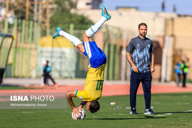 برخی مربیان تیم‌های خوزستانی ساختمان‌ساز هستند/ چرا آکادمی فولاد گلر پرورش نداده است؟