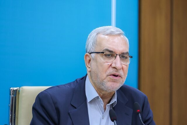درمان باید رایگان باشد/ برنامه‌ریزی برای ایجاد کلان‌ بیمارستان‌ در استان‌های بزرگ