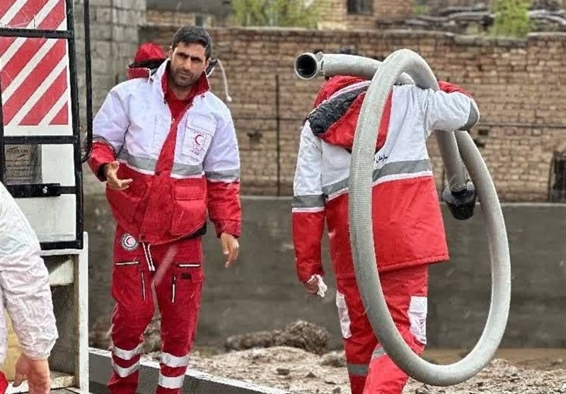 امدادرسانی به ۱۶ شهرستان درگیر آبگرفتگی در خوزستان