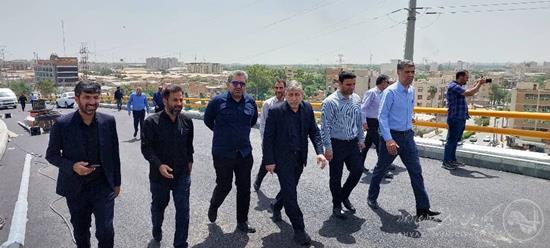 بازدید معاون عمرانی استاندار، فرماندار اهواز و دیگر مسئولان از پروژه‌های شاخص شهری