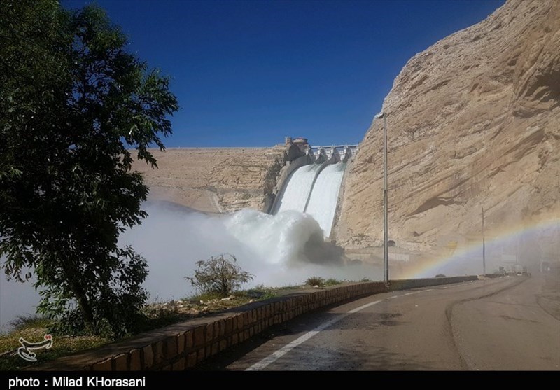 رهاسازی موجی آب از سد مارون؛ بامداد پنج شنبه